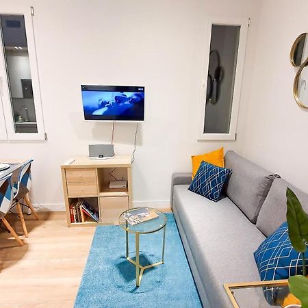 マドリードLindo Apartamento En Zona Centro, Cerca De Todoアパートメント エクステリア 写真