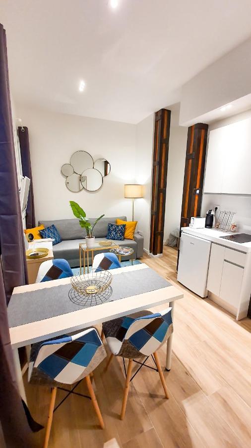 マドリードLindo Apartamento En Zona Centro, Cerca De Todoアパートメント エクステリア 写真
