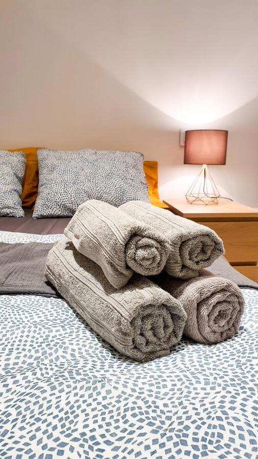 マドリードLindo Apartamento En Zona Centro, Cerca De Todoアパートメント エクステリア 写真