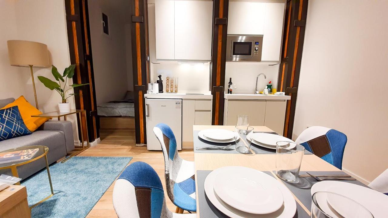 マドリードLindo Apartamento En Zona Centro, Cerca De Todoアパートメント エクステリア 写真