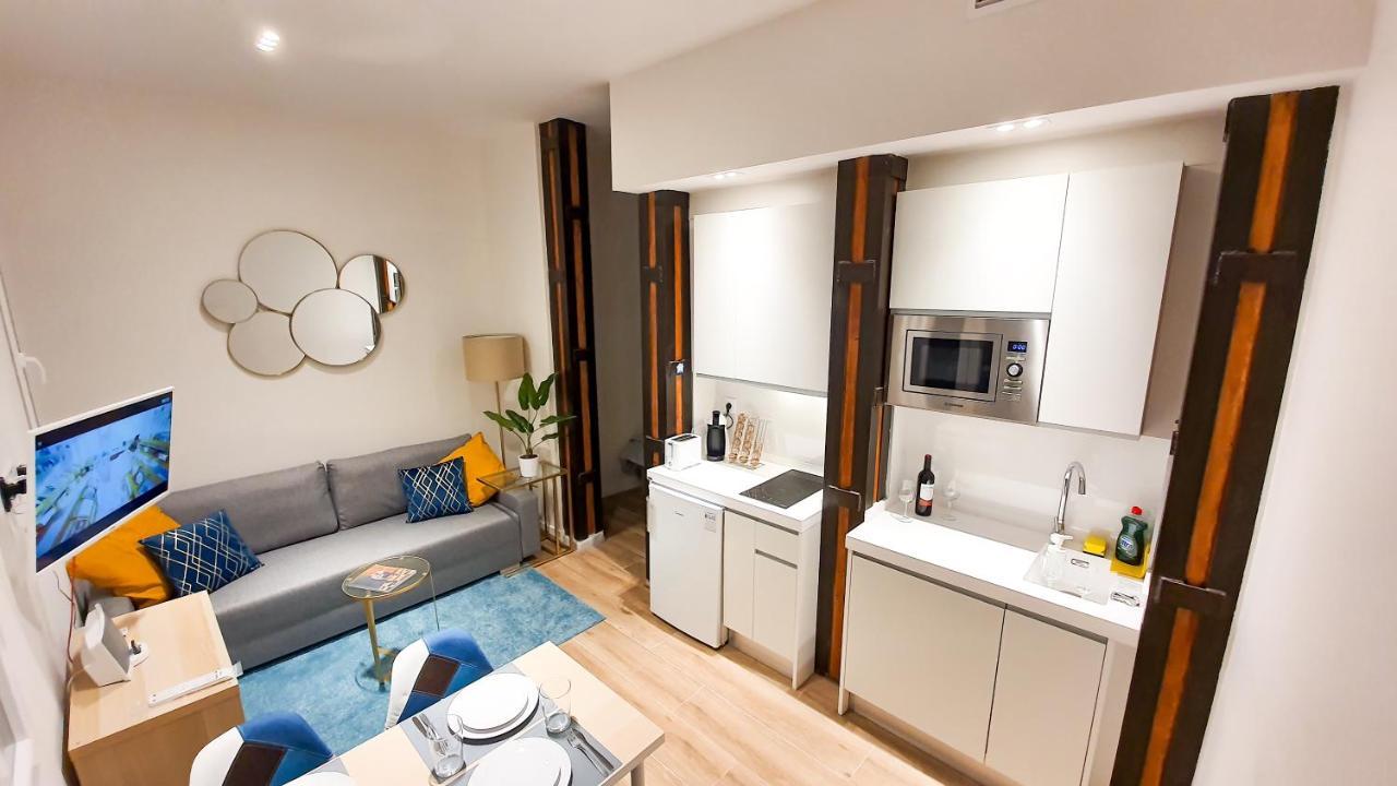 マドリードLindo Apartamento En Zona Centro, Cerca De Todoアパートメント エクステリア 写真