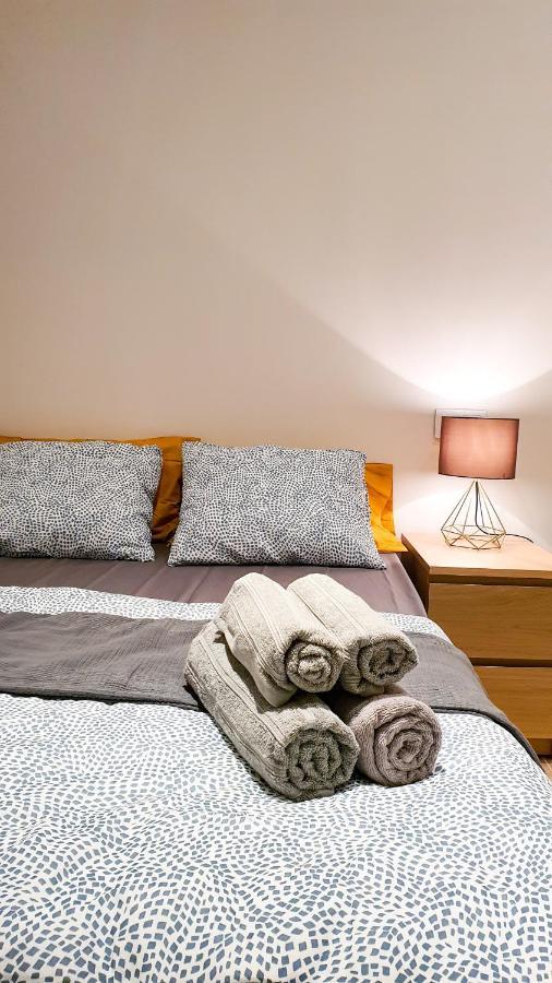 マドリードLindo Apartamento En Zona Centro, Cerca De Todoアパートメント エクステリア 写真