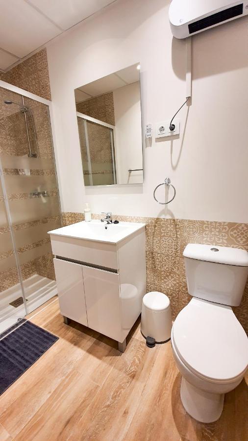 マドリードLindo Apartamento En Zona Centro, Cerca De Todoアパートメント エクステリア 写真